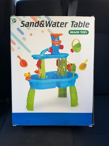 Kids sand water table - water,